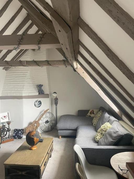 Beautiful 1600'S Loft Apartment. Ware Exteriör bild